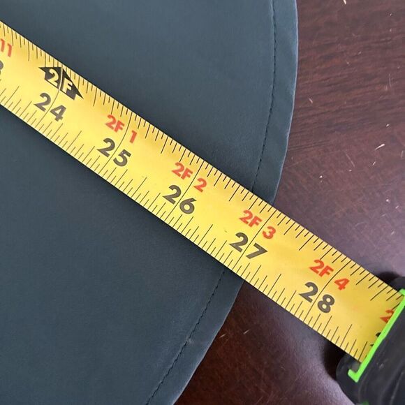 Soft Surroundings Women’s Green Satin V Neck Hidden Button Ruched Top Size L - Picture 12 of 13